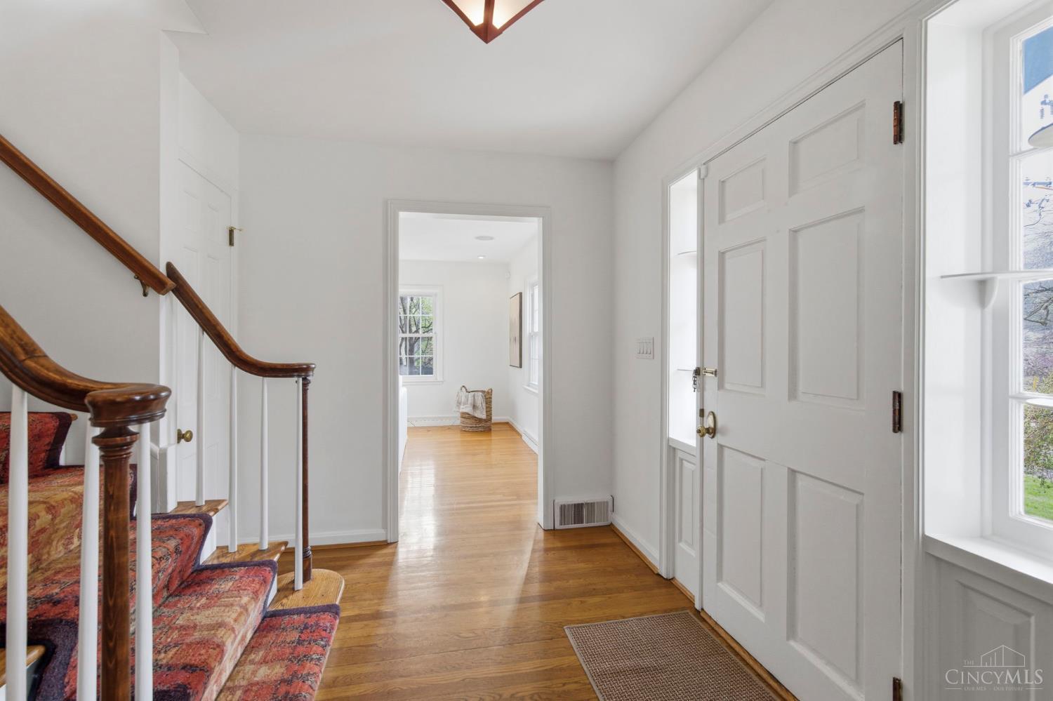 2750 Lower Grandin