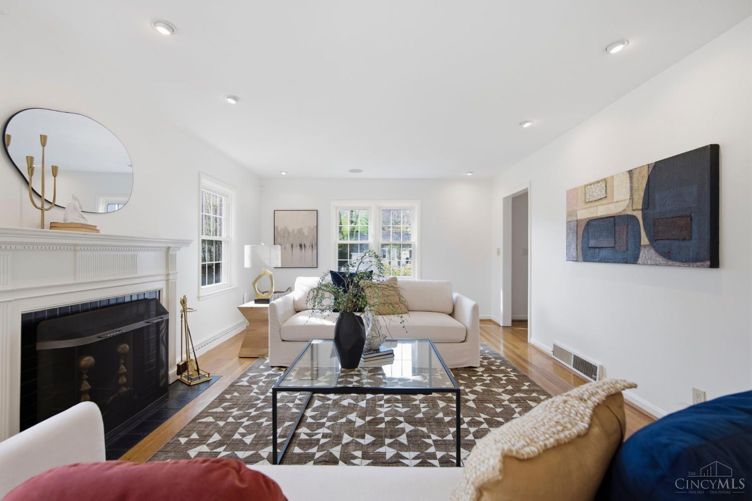 2750 Lower Grandin