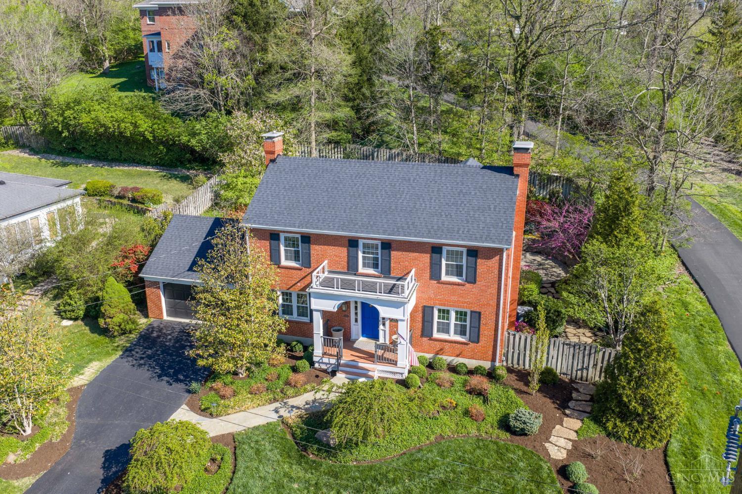 2750 Lower Grandin