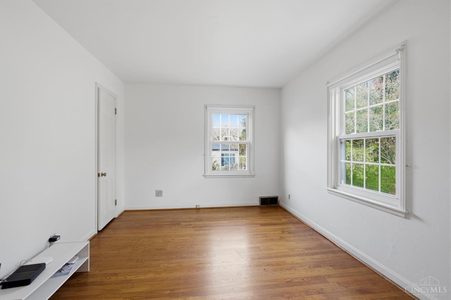 2750 Lower Grandin