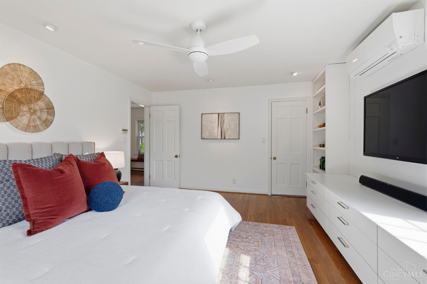 2750 Lower Grandin
