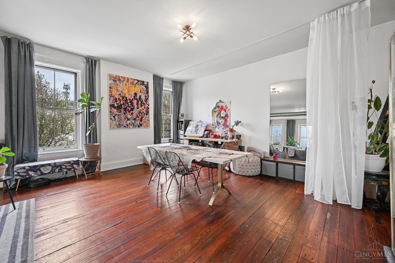 1420 Main Street 3E