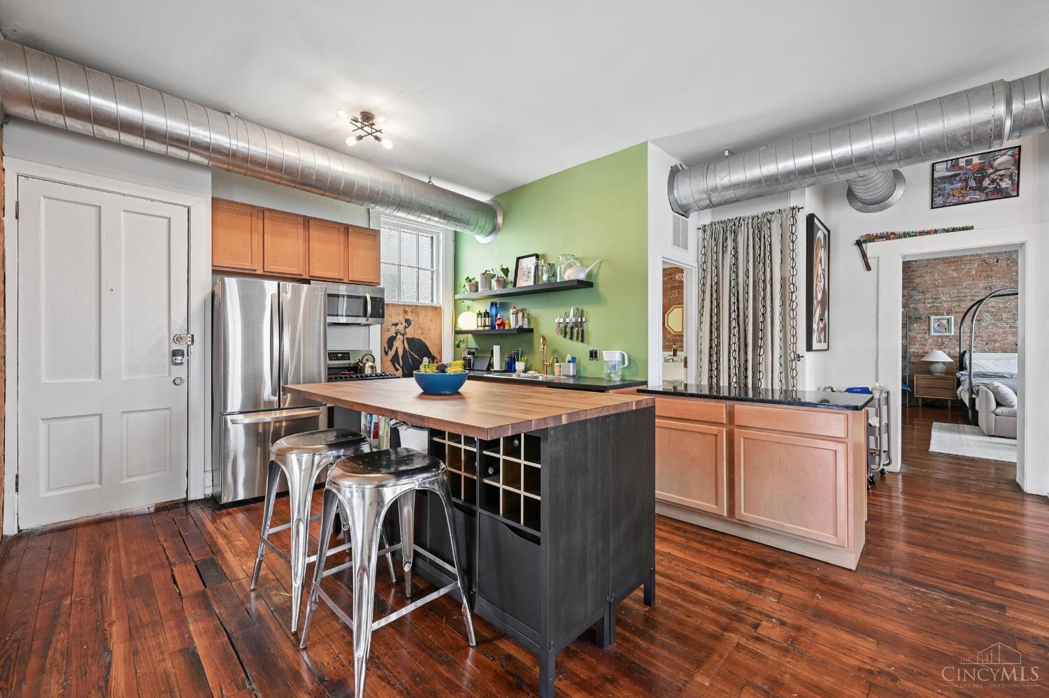 1420 Main Street 3E