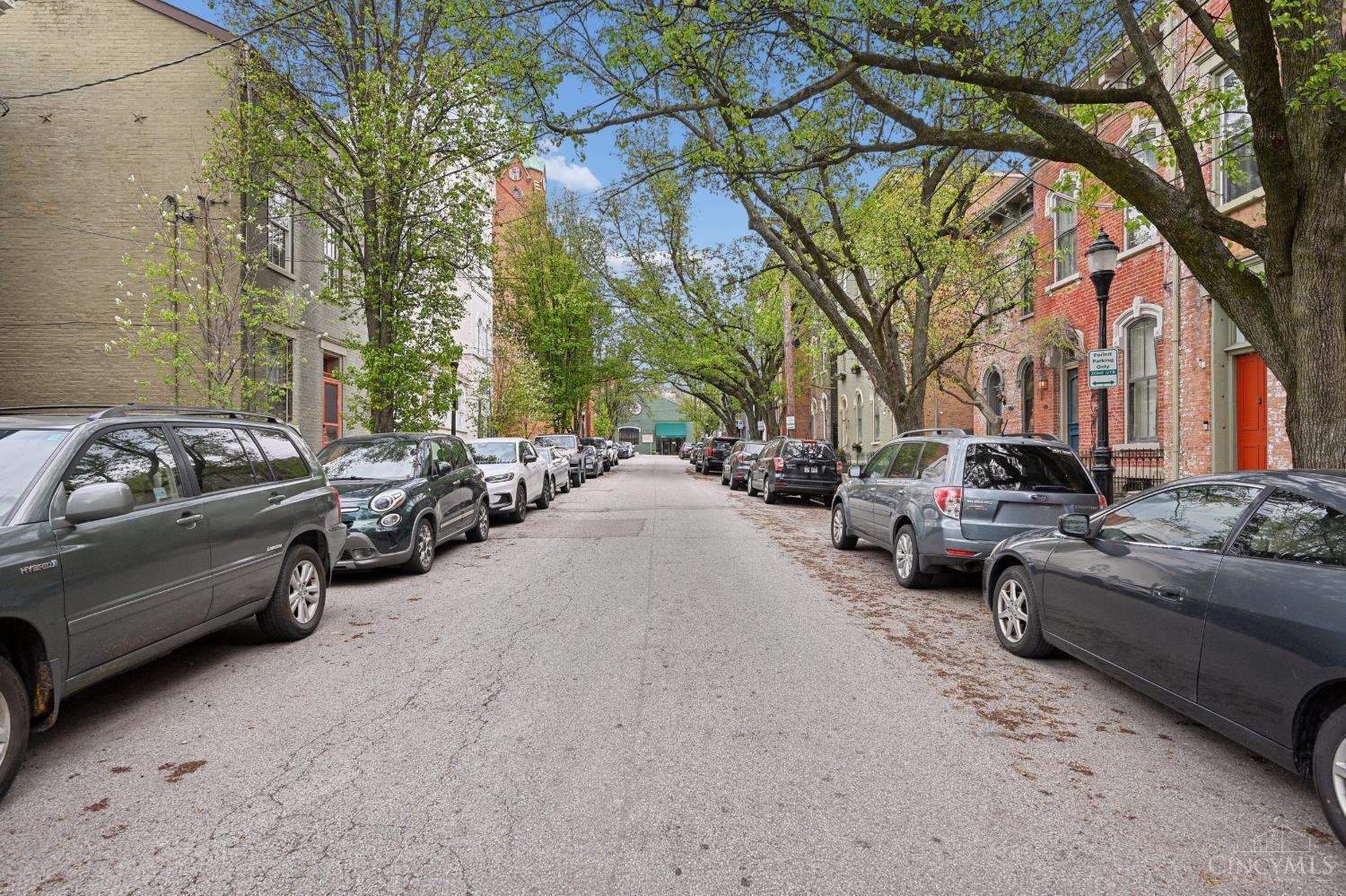 1420 Main Street 3E