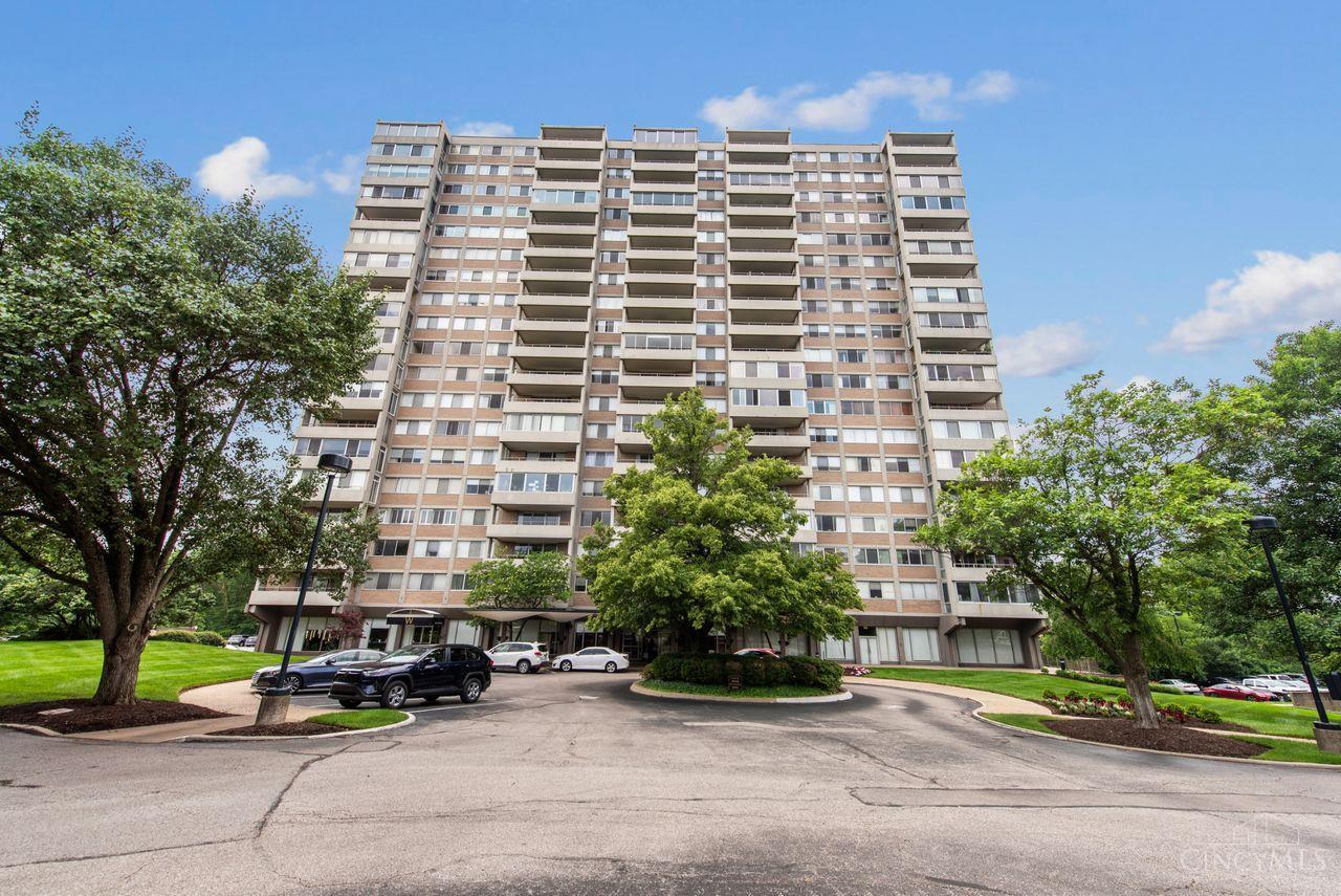2324 Madison Road 408