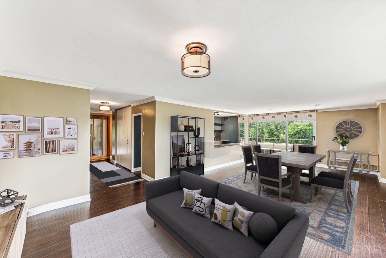 2324 Madison Road 408