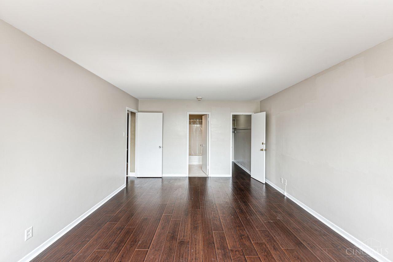 2324 Madison Road 408
