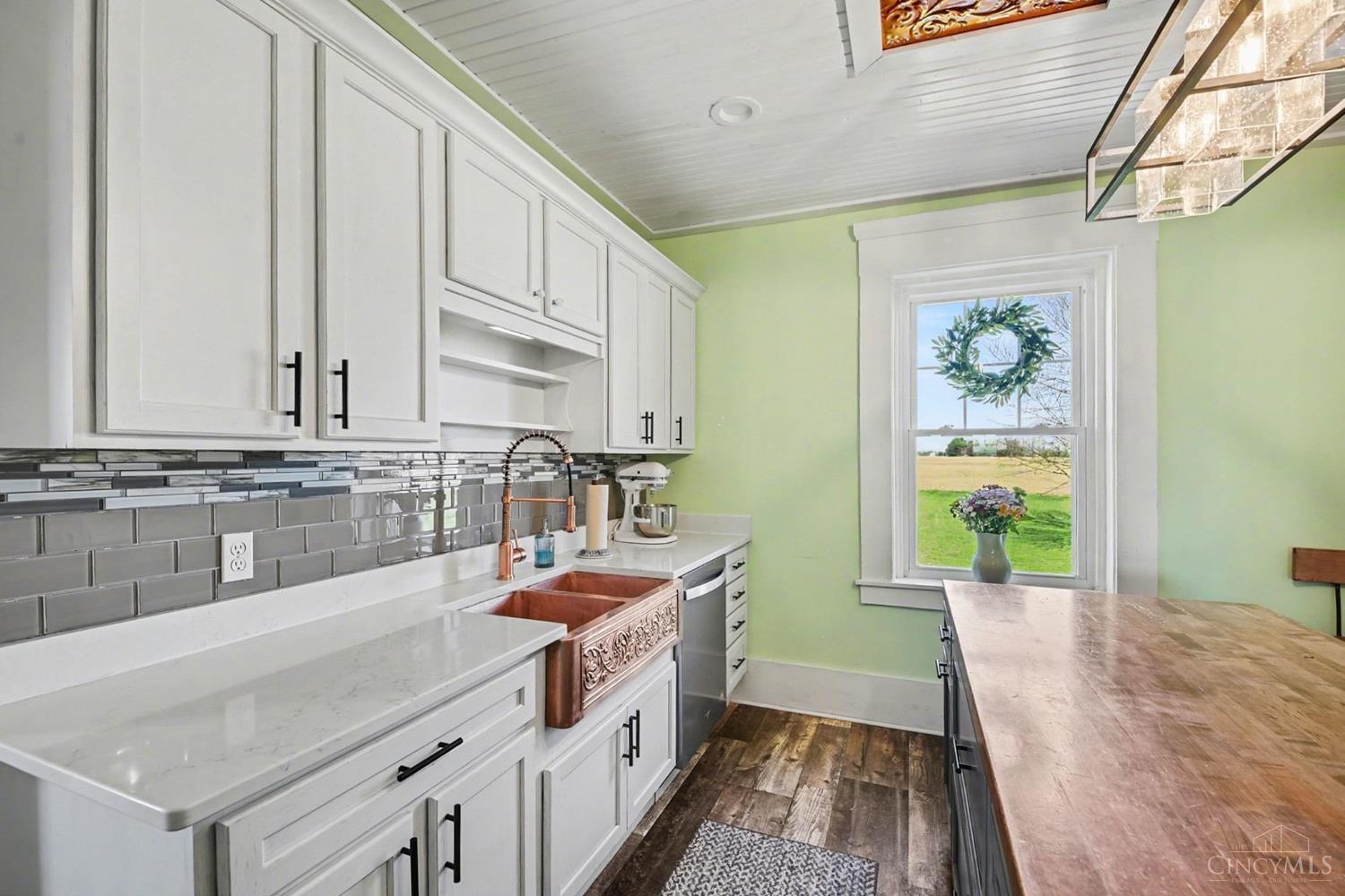 2308 N Nine Mile Road