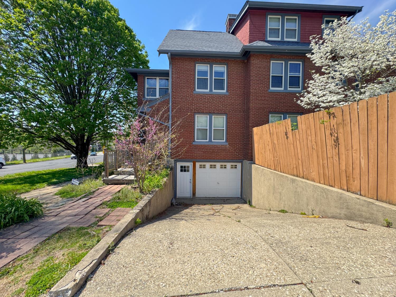 64 E Mitchell Avenue