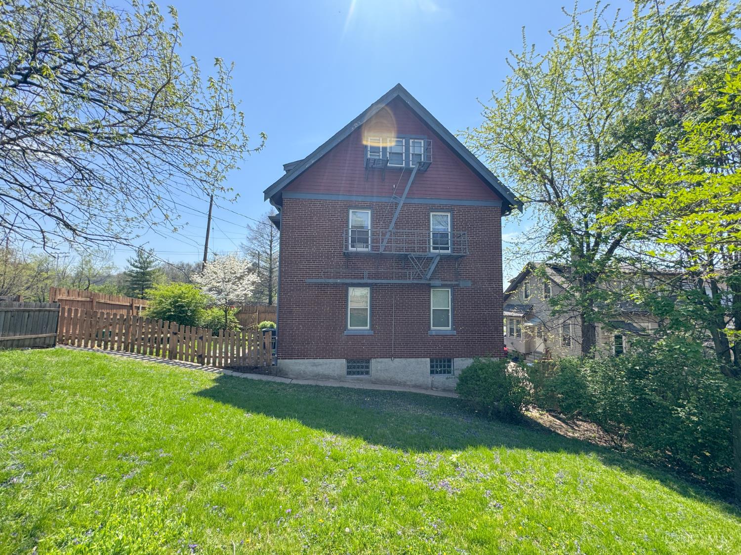 64 E Mitchell Avenue