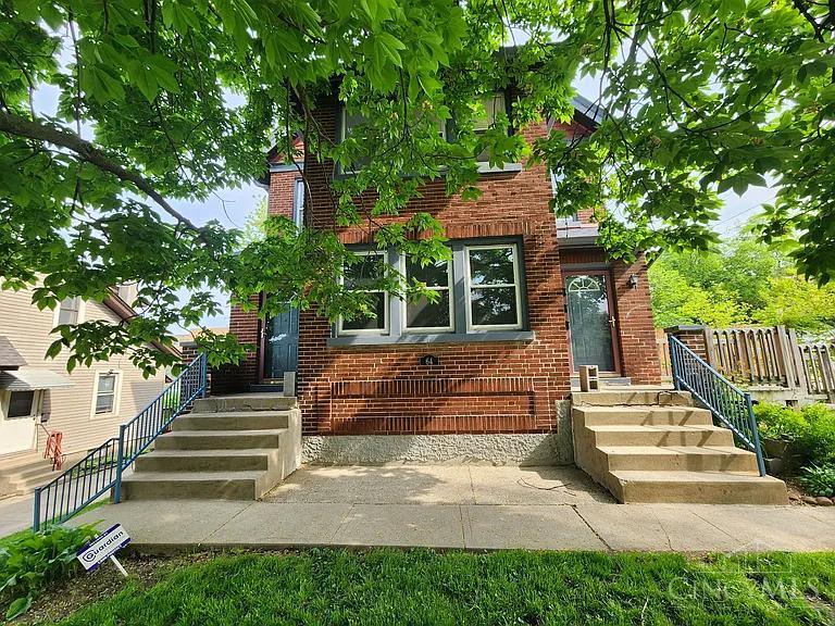 64 E Mitchell Avenue