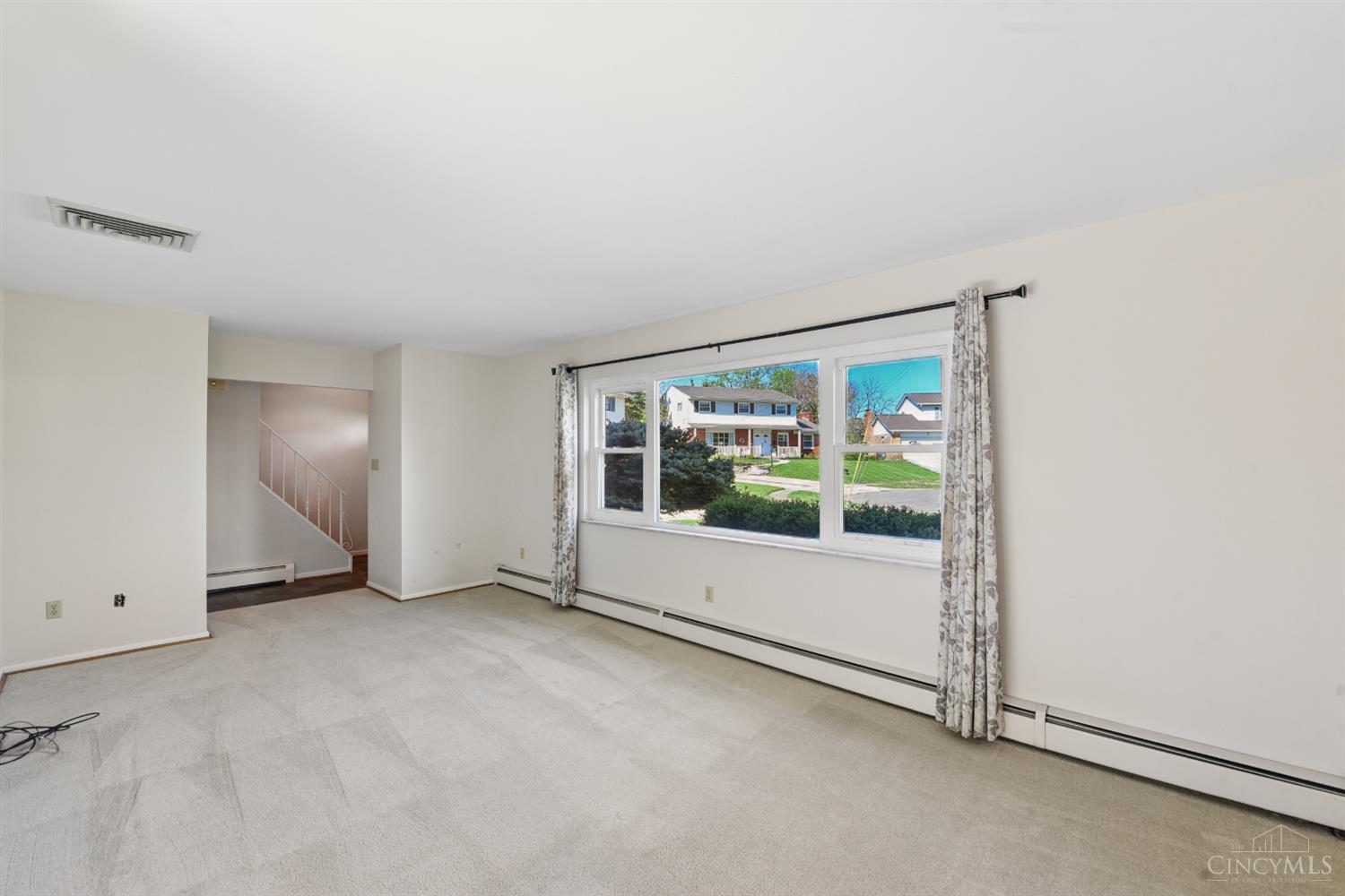 3191 Sunnyhollow Lane