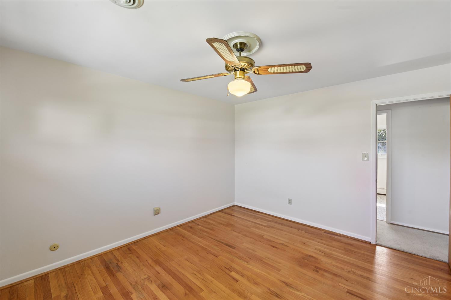 3191 Sunnyhollow Lane