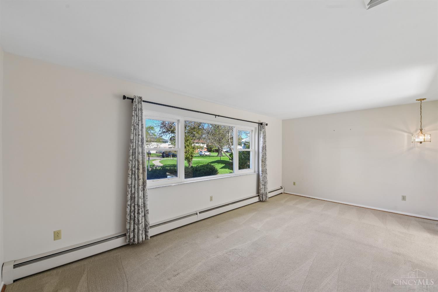 3191 Sunnyhollow Lane