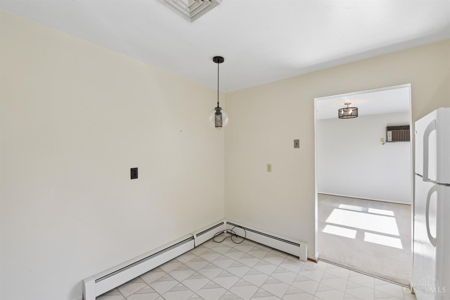 3191 Sunnyhollow Lane