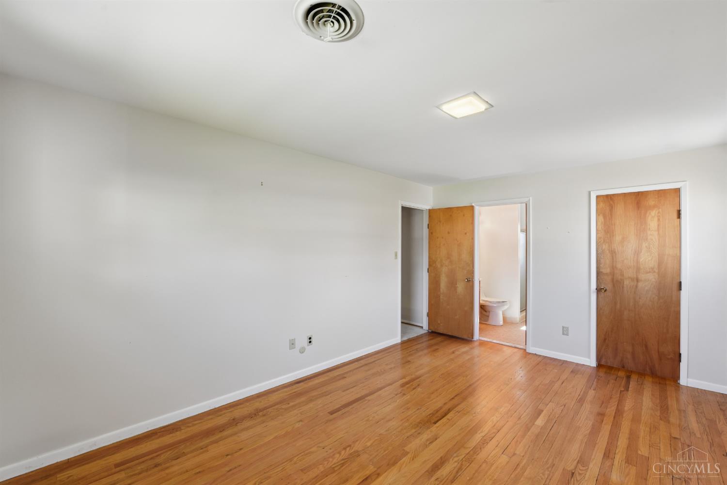 3191 Sunnyhollow Lane