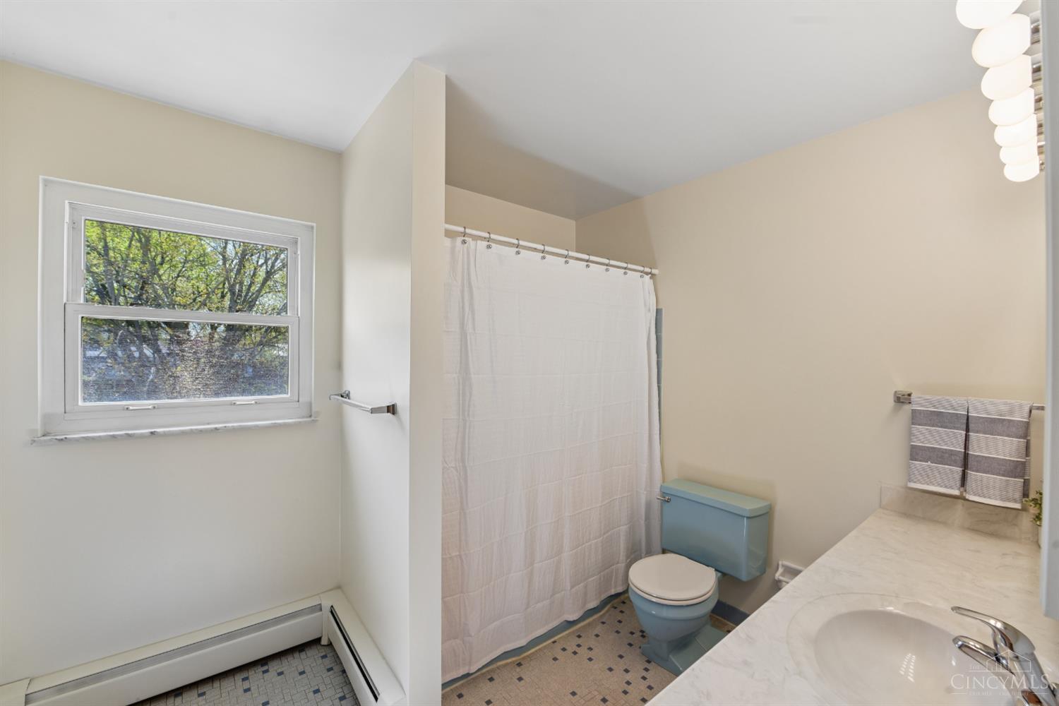 3191 Sunnyhollow Lane