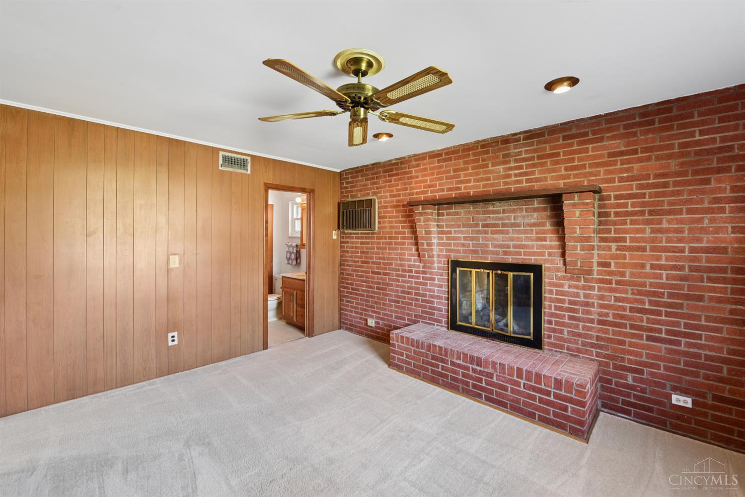 3191 Sunnyhollow Lane