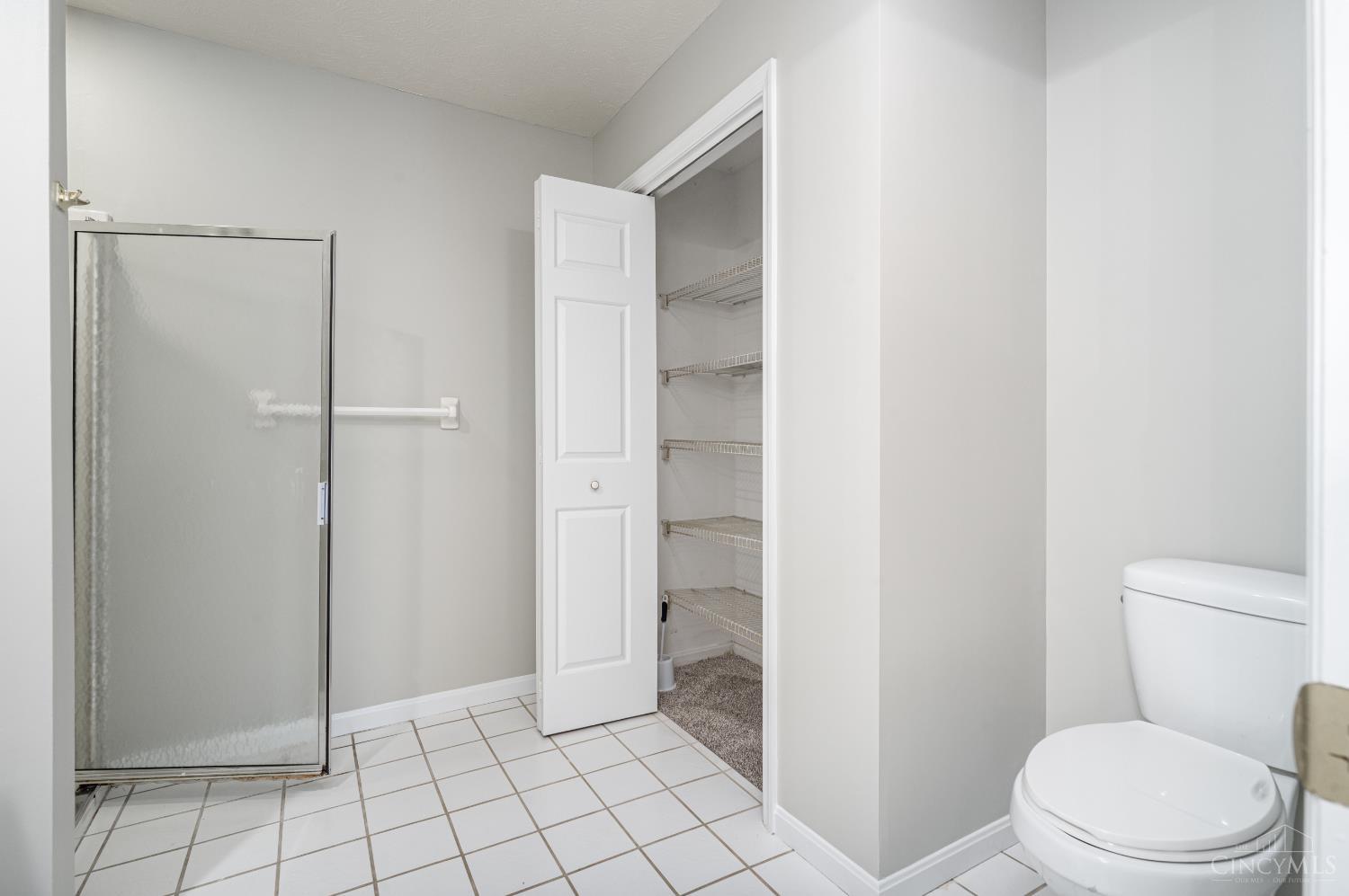 5440 Asbury 9