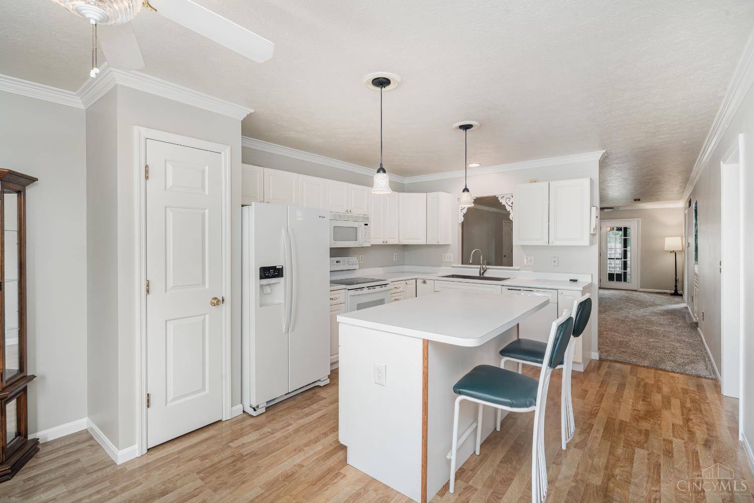 5440 Asbury 9