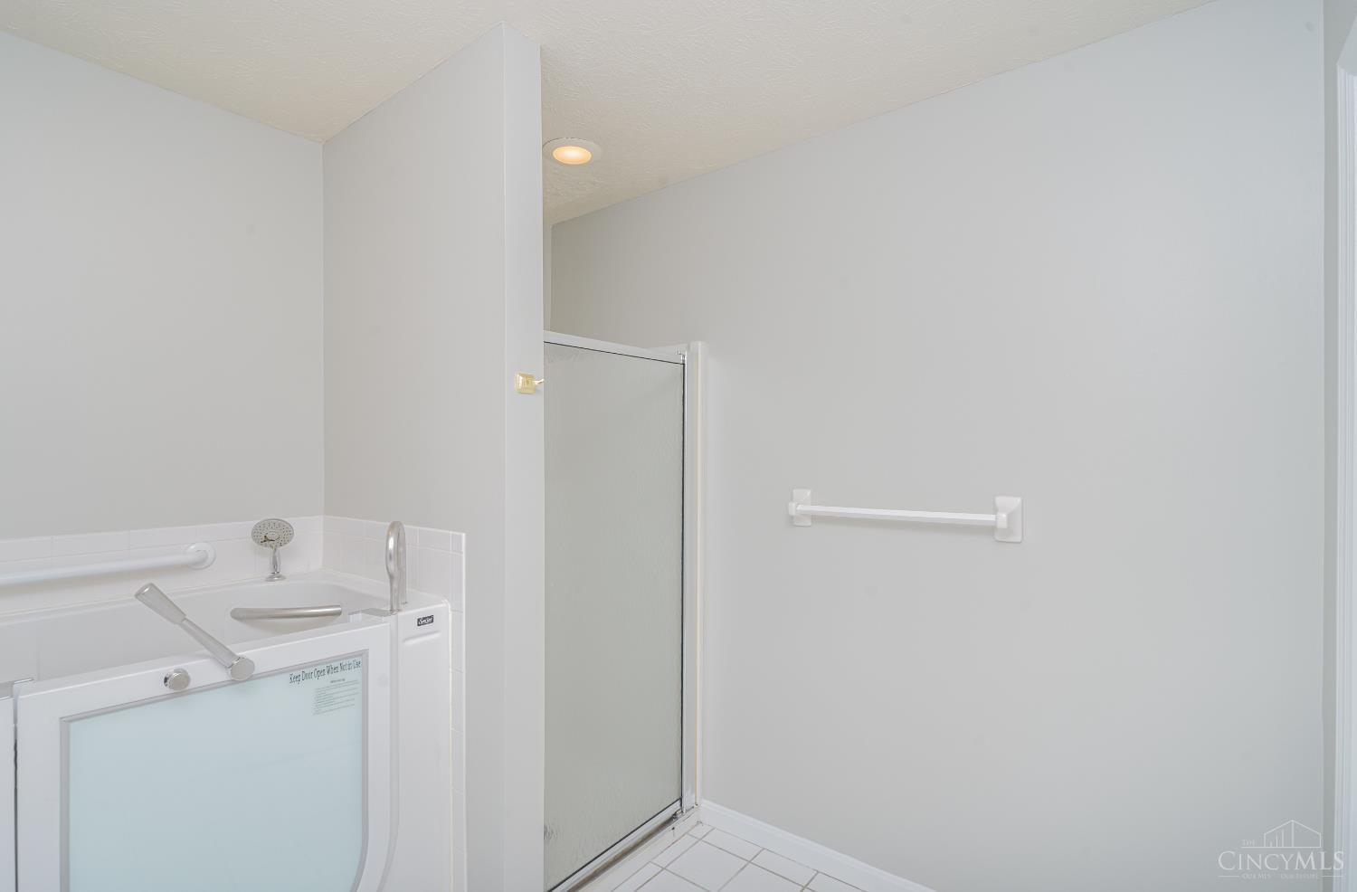 5440 Asbury 9