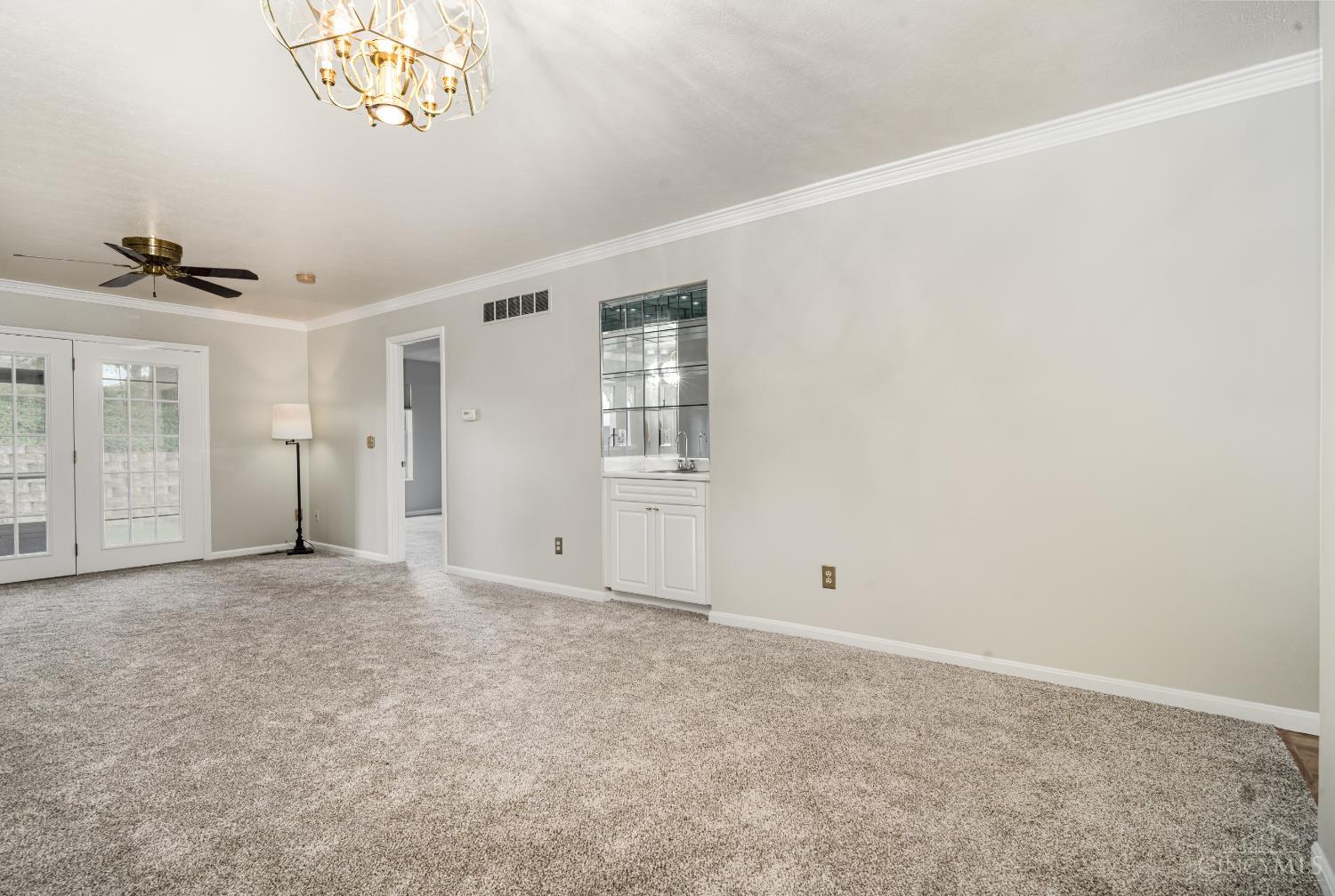 5440 Asbury 9