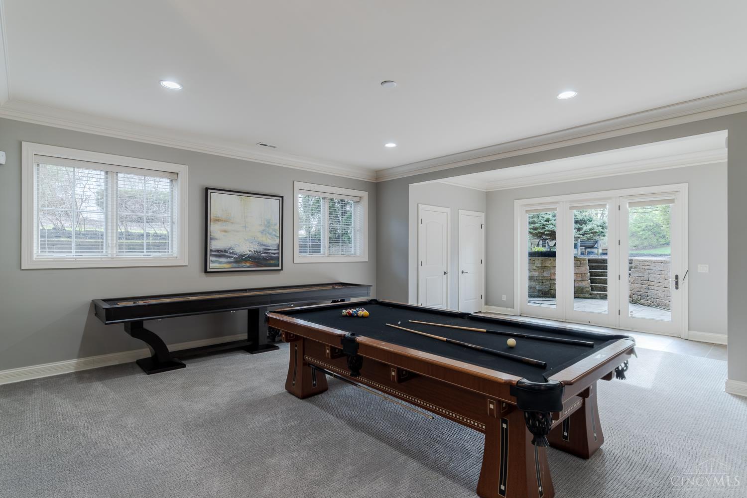 8839 Bayside Court