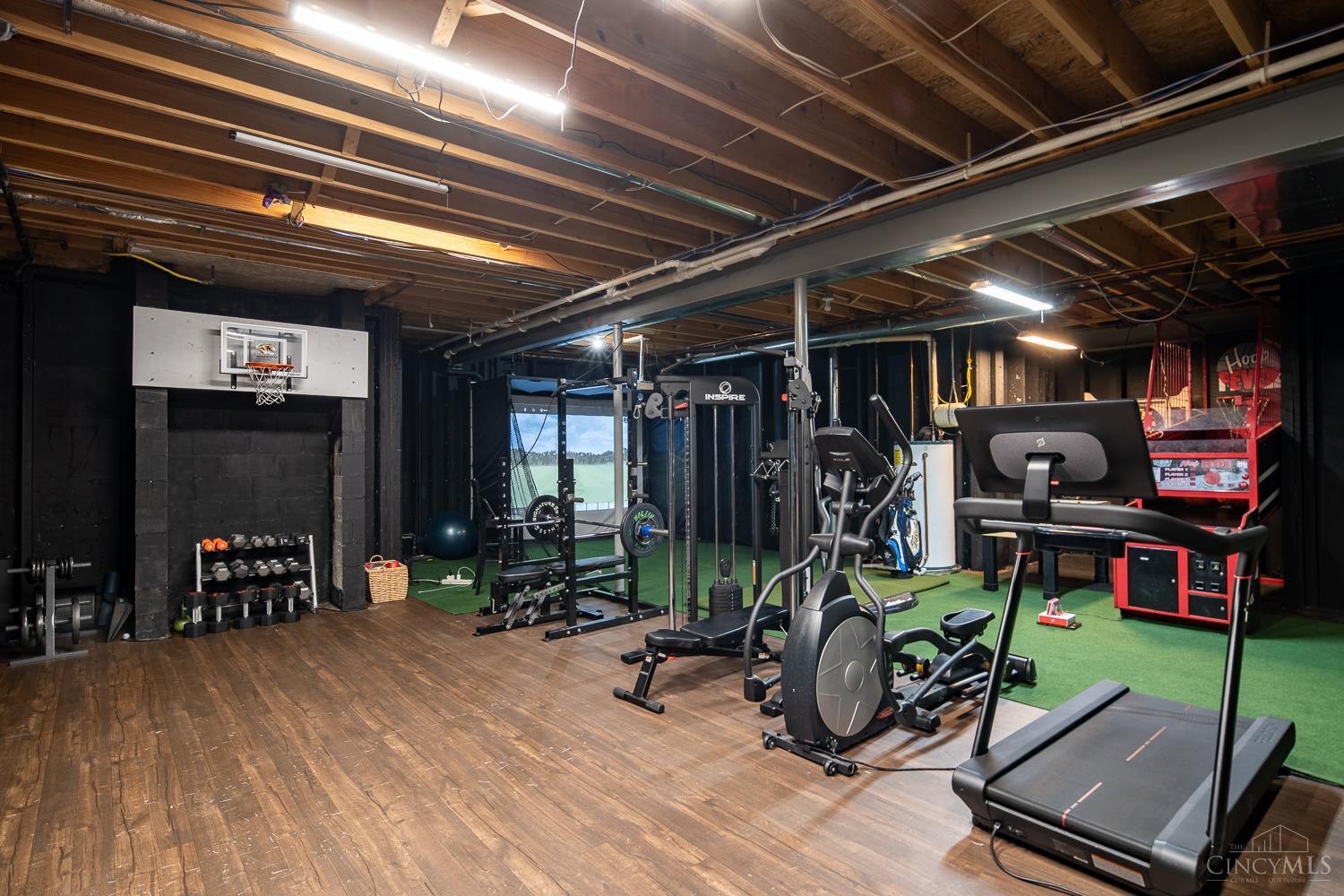 8839 Bayside Court