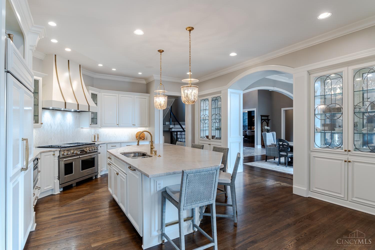 8839 Bayside Court