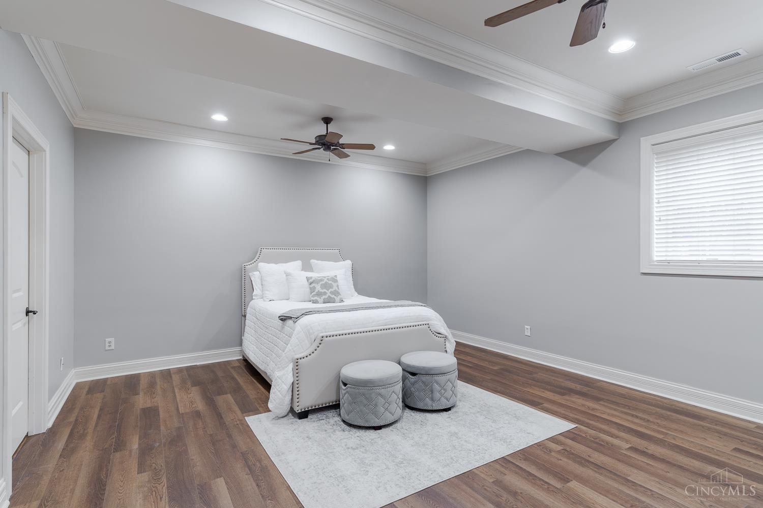 8839 Bayside Court