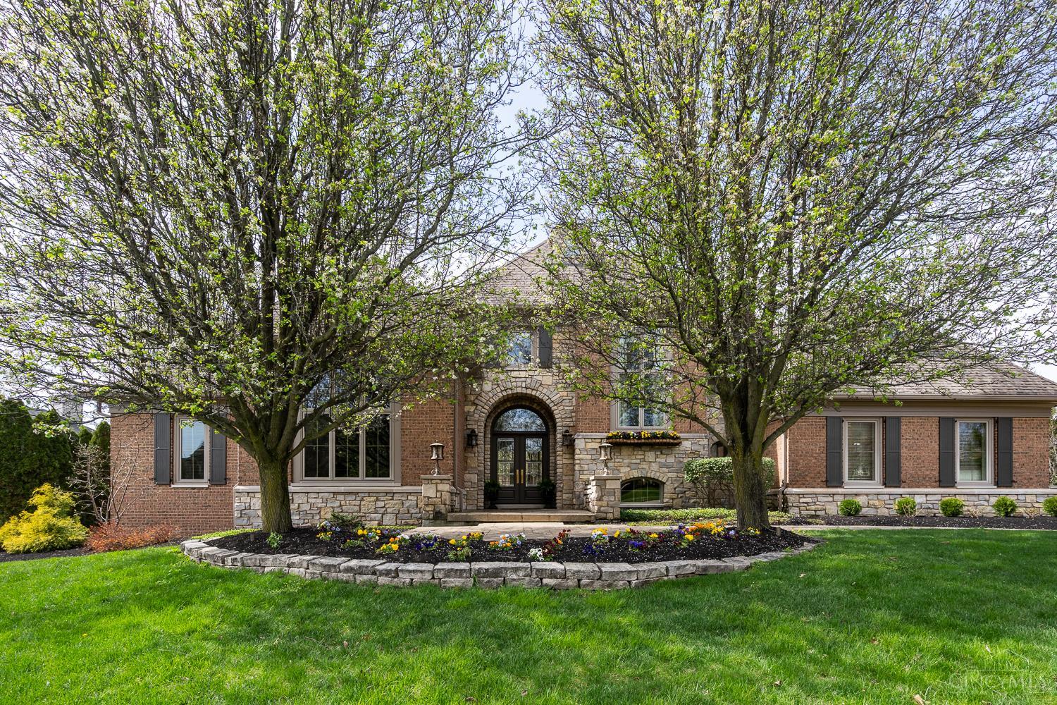 8839 Bayside Court