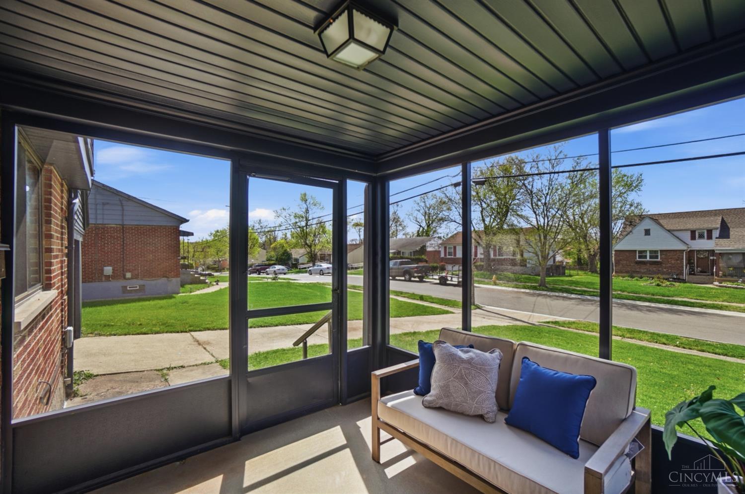 6024 Sunridge Drive