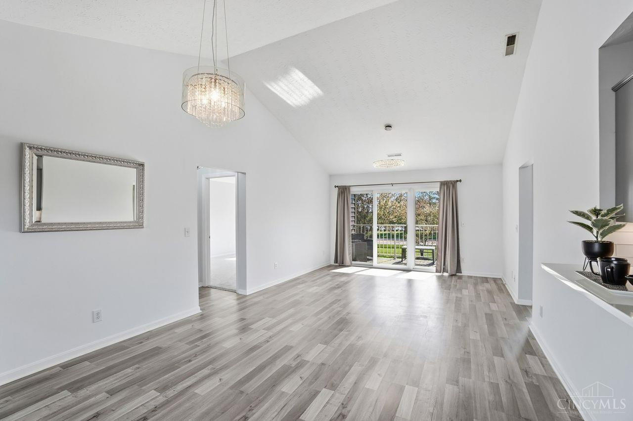 4644 Court Yard Drive