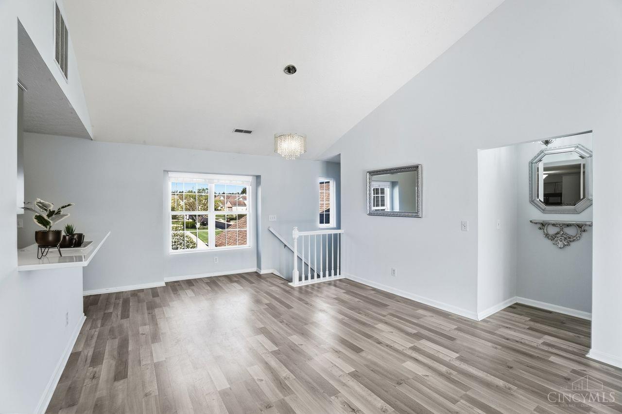 4644 Court Yard Drive