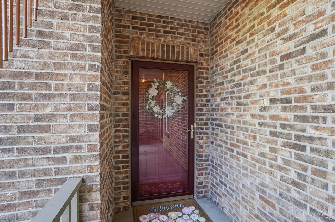 4644 Court Yard Drive