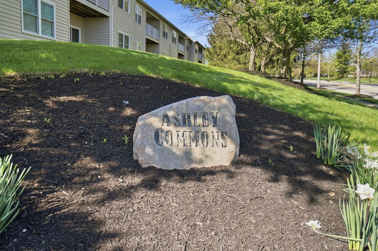 4644 Court Yard Drive