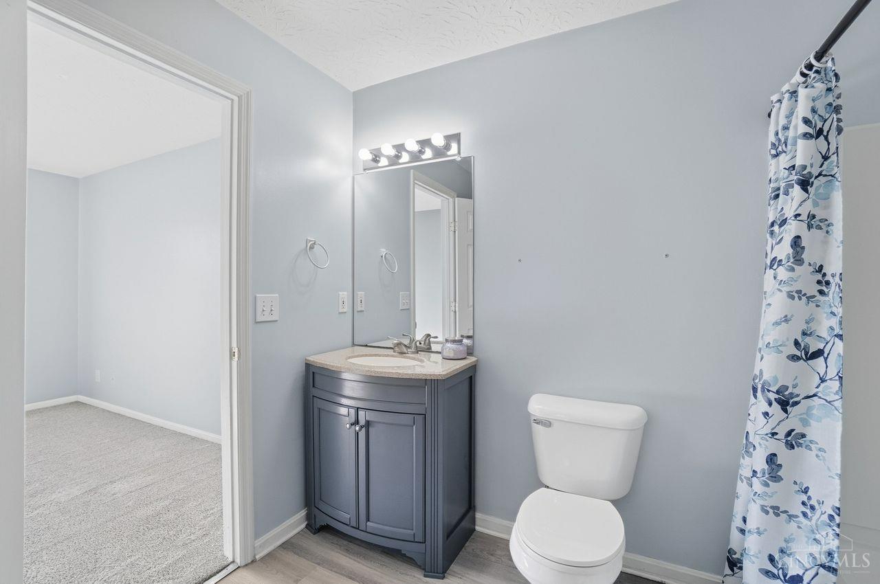 4644 Court Yard Drive