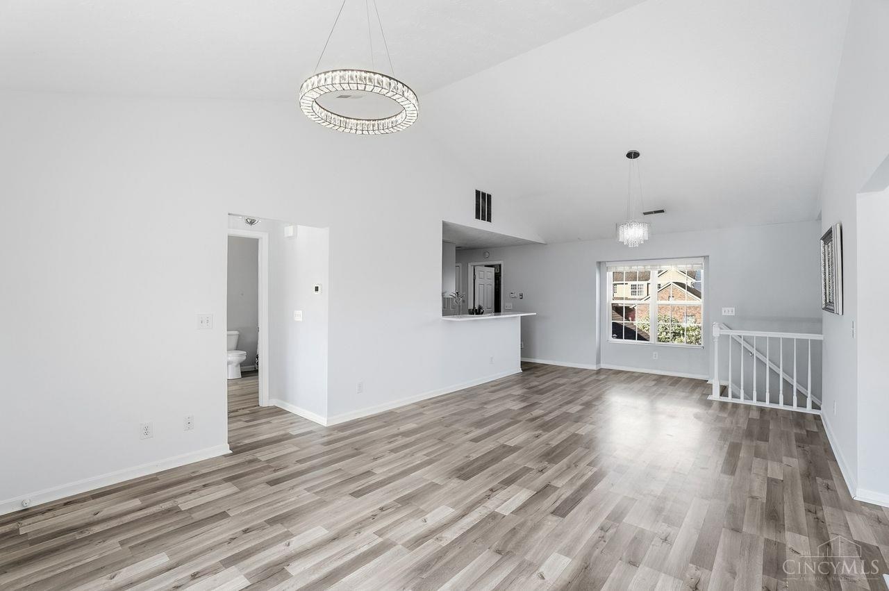 4644 Court Yard Drive