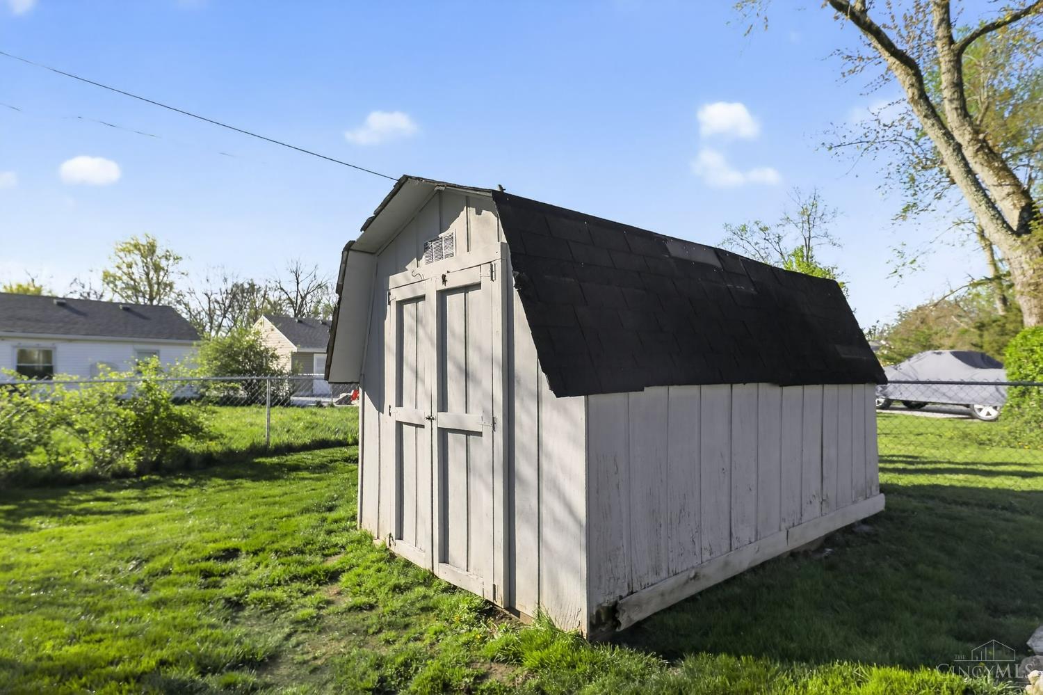 126 Holly Lane