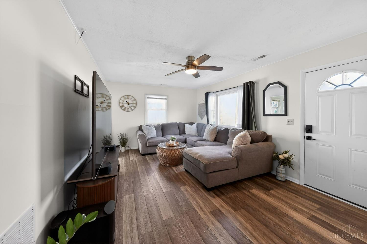 126 Holly Lane