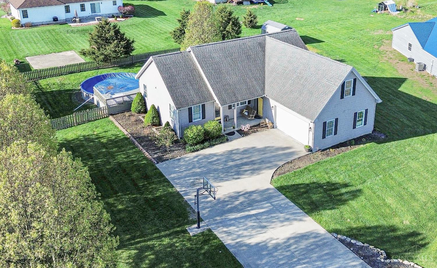 8122 Catfish Court