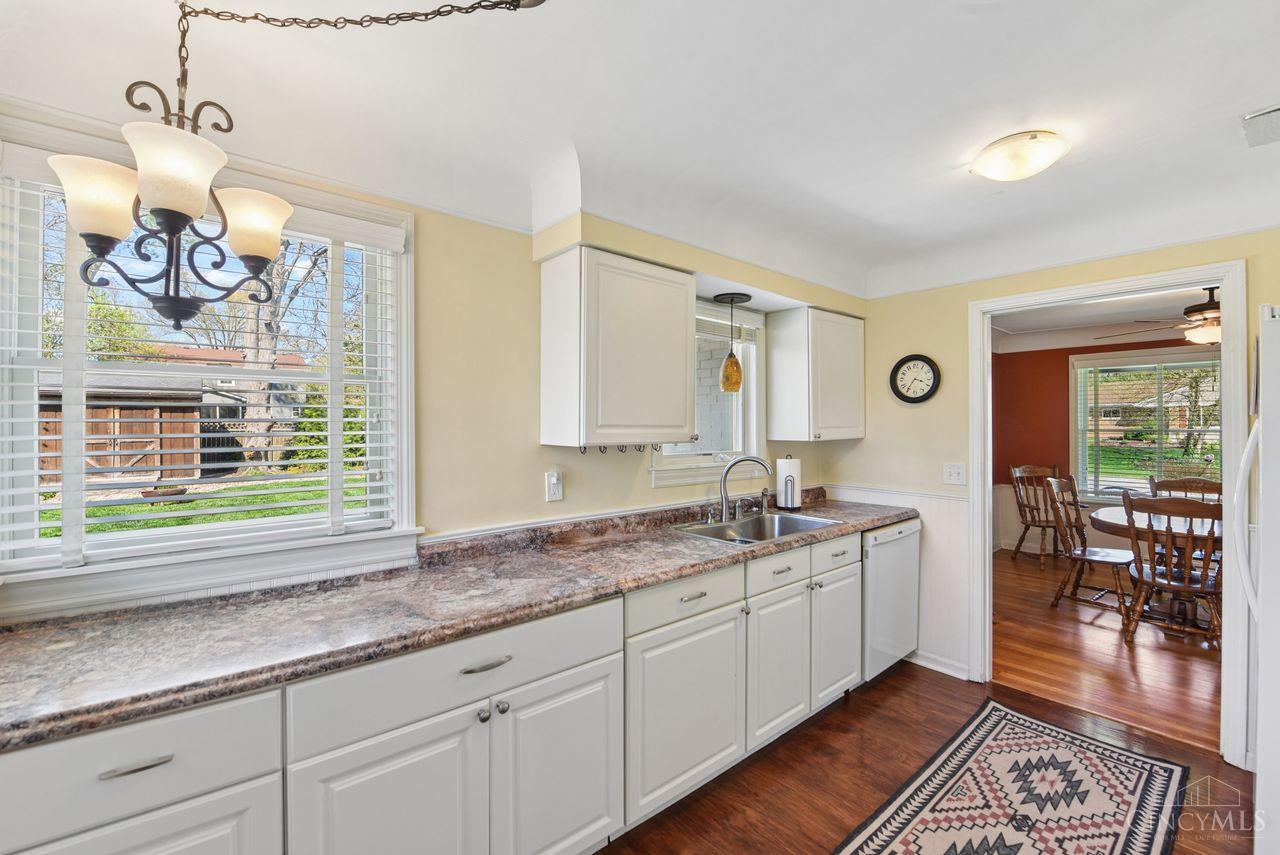 1075 Nimitz Lane