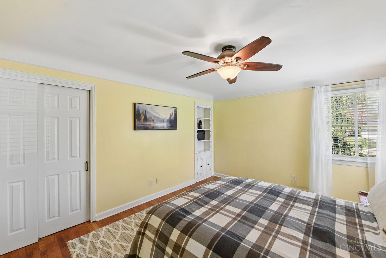 1075 Nimitz Lane