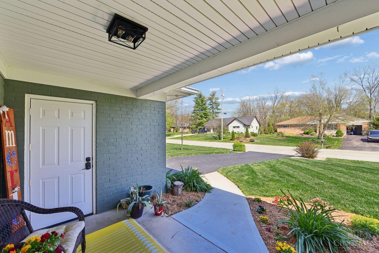 1075 Nimitz Lane