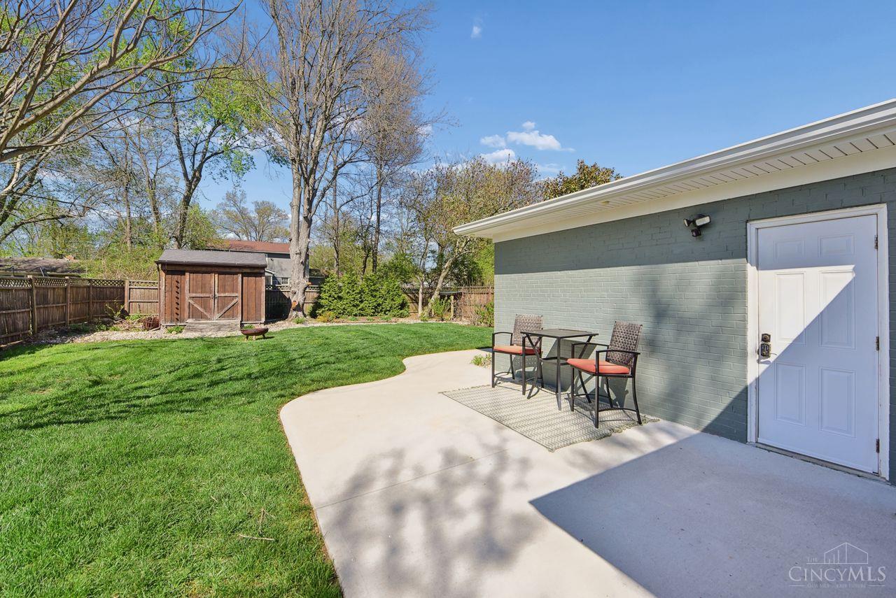 1075 Nimitz Lane
