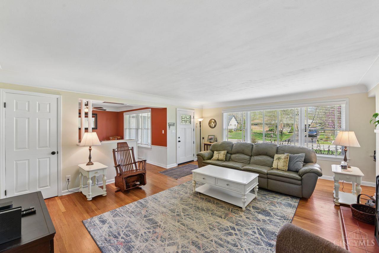 1075 Nimitz Lane