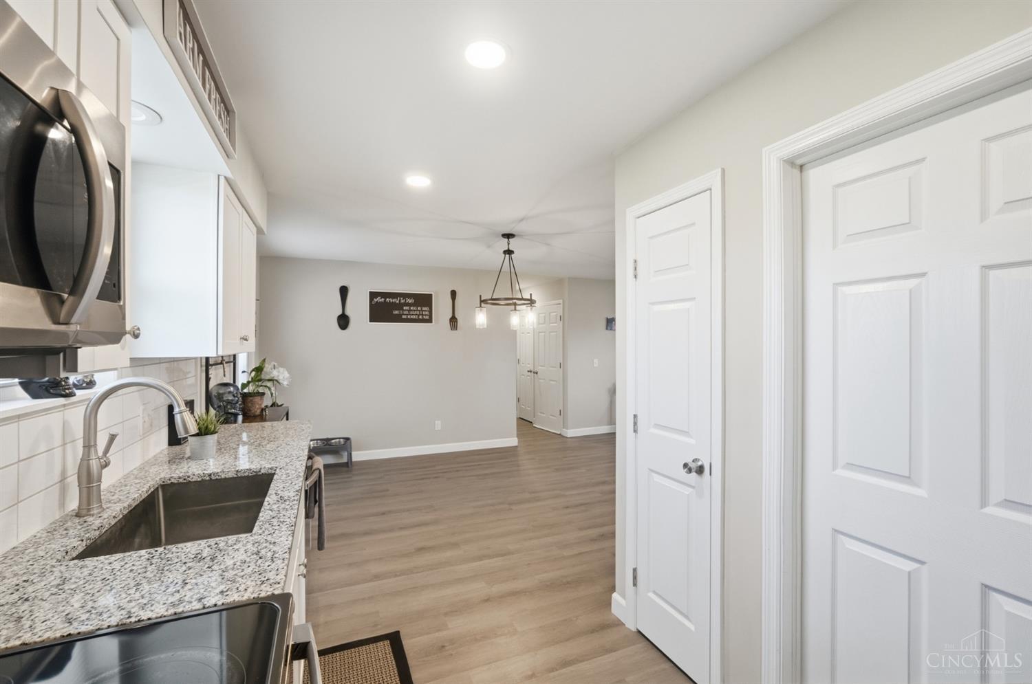 5211 Spechtview Drive