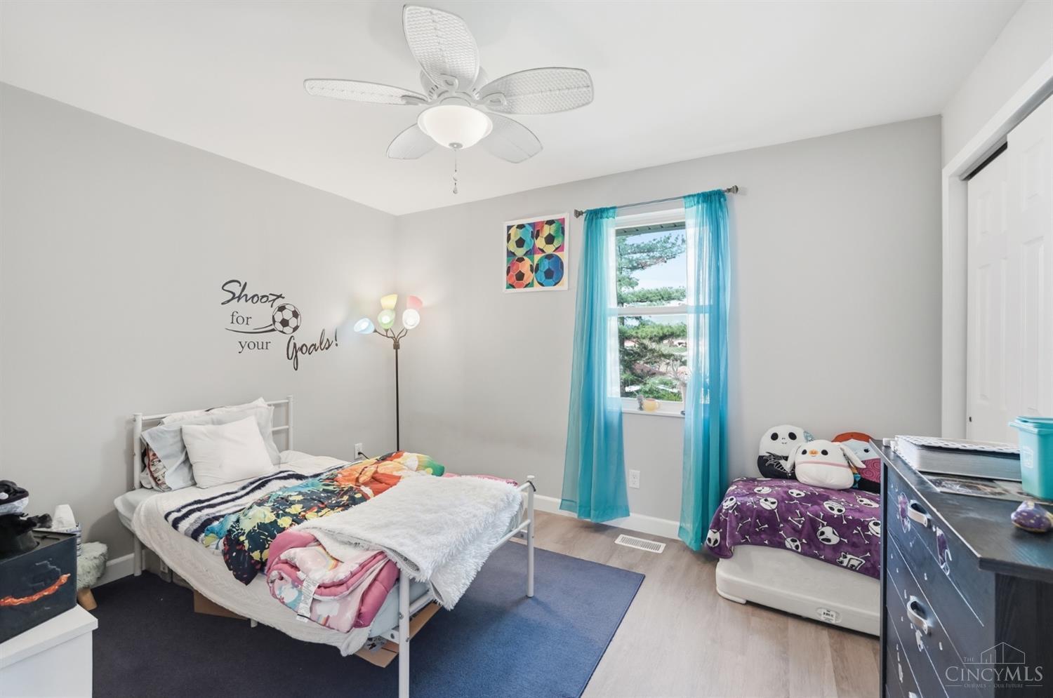 5211 Spechtview Drive