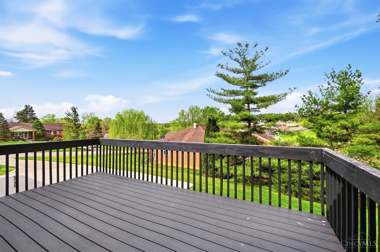 5211 Spechtview Drive