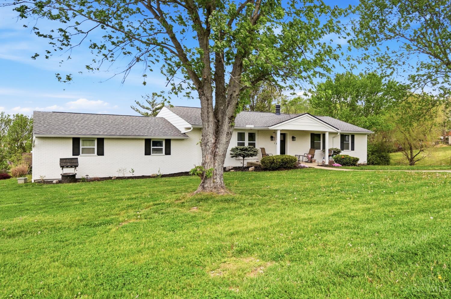5211 Spechtview Drive